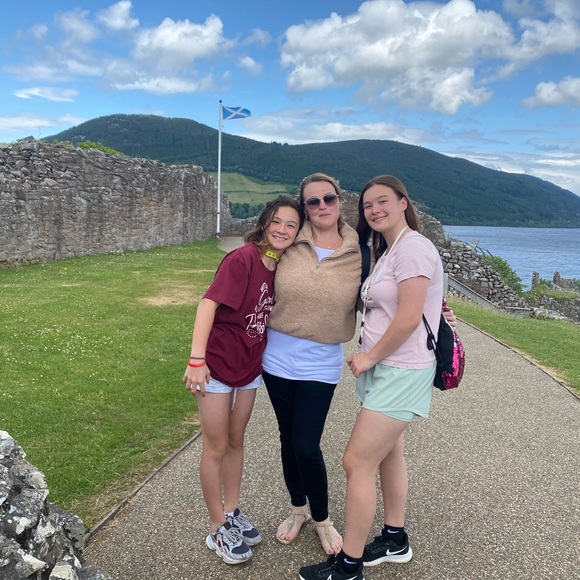 Meet your Posher, Jessica - Picture 4 of 15